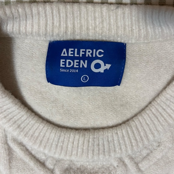 Cozy Off-White Sweater - Size L - Picture 5 of 5